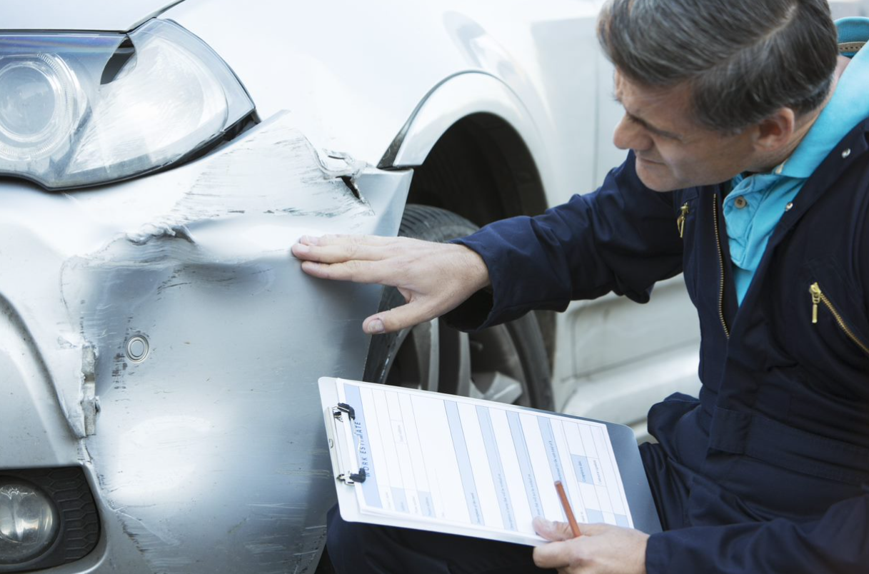 How Your Chrysler Dealer Provides a Quality Collision Repair for You