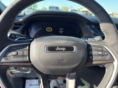 2026 Jeep Grand Cherokee GRAND CHEROKEE L LAREDO ALTITUDE 4X4