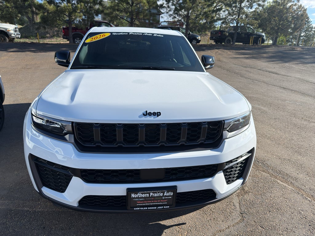 2026 Jeep Grand Cherokee GRAND CHEROKEE L LAREDO ALTITUDE 4X4