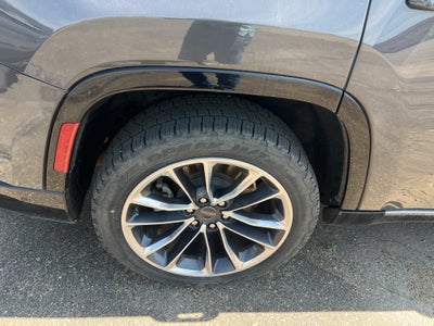 2022 Jeep Wagoneer Series III 4x4