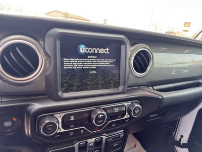 2023 Jeep Gladiator Overland 4x4