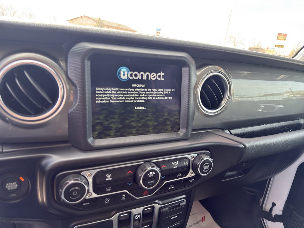 2023 Jeep Gladiator Overland 4x4