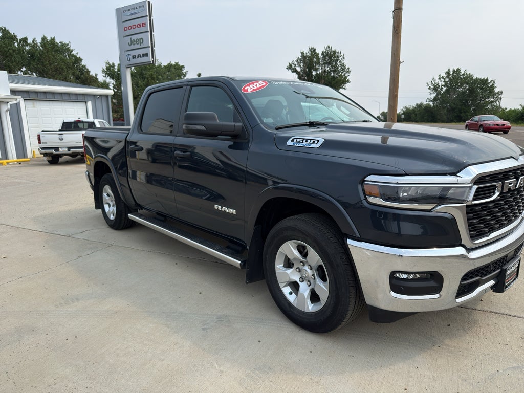 2025 RAM 1500 Big Horn Crew Cab 4x4 5'7' Box