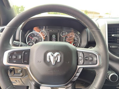 2025 RAM 1500 Big Horn Crew Cab 4x4 5'7' Box