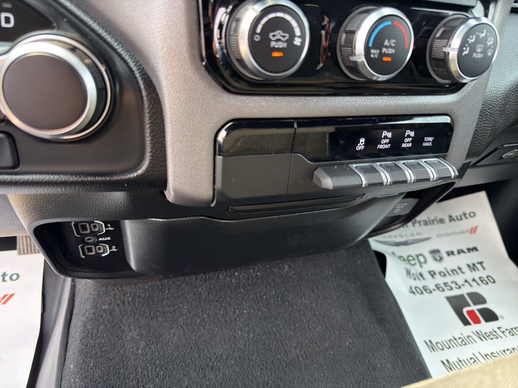 2025 RAM 1500 Big Horn Crew Cab 4x4 5'7' Box