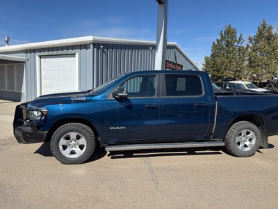 2022 RAM 1500 Big Horn Crew Cab 4x4 5'7' Box