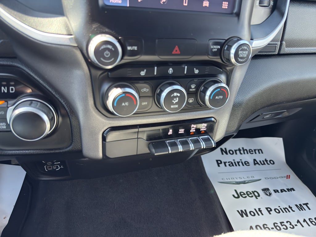 2022 RAM 1500 Big Horn Crew Cab 4x4 5'7' Box