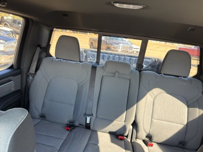 2022 RAM 1500 Big Horn Crew Cab 4x4 5'7' Box