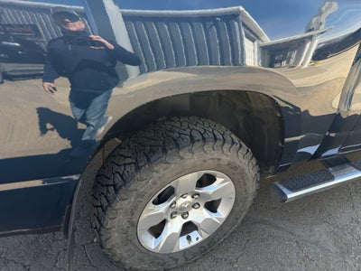 2022 RAM 1500 Big Horn Crew Cab 4x4 5'7' Box