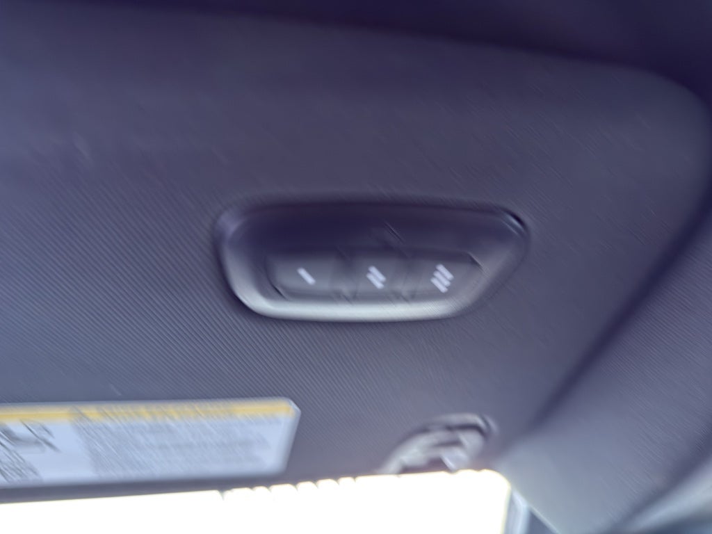 2023 RAM 1500 Laramie Crew Cab 4x4 5'7' Box