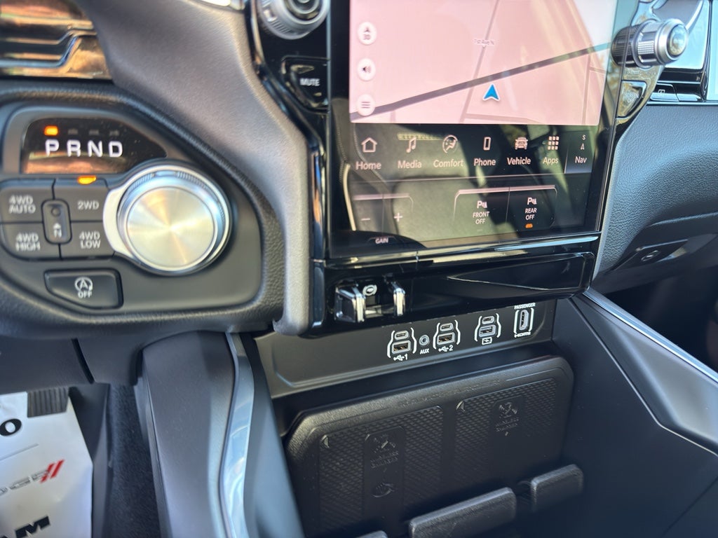 2025 RAM 1500 Laramie Crew Cab 4x4 6'4' Box