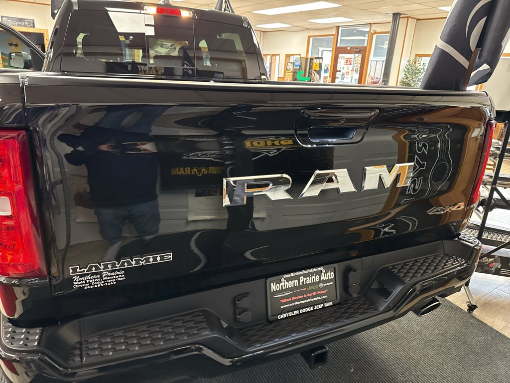 2027 RAM Ram 1500 RAM 1500 LARAMIE CREW CAB 4X4 6'4' BOX