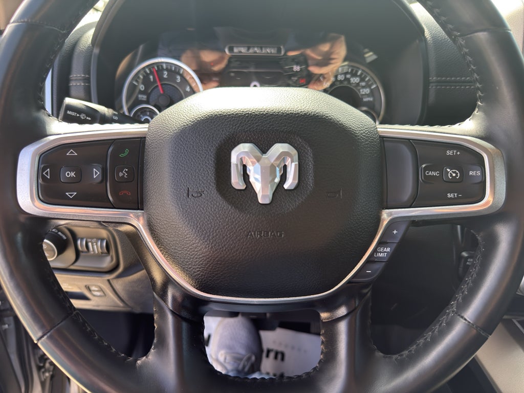 2021 RAM 1500 Laramie Crew Cab 4x4 6'4' Box