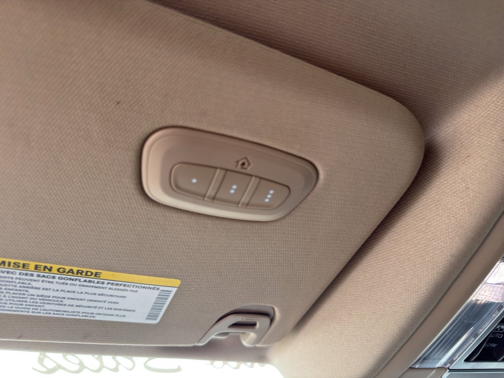 2019 RAM 1500 Laramie Crew Cab 4x4 6'4' Box