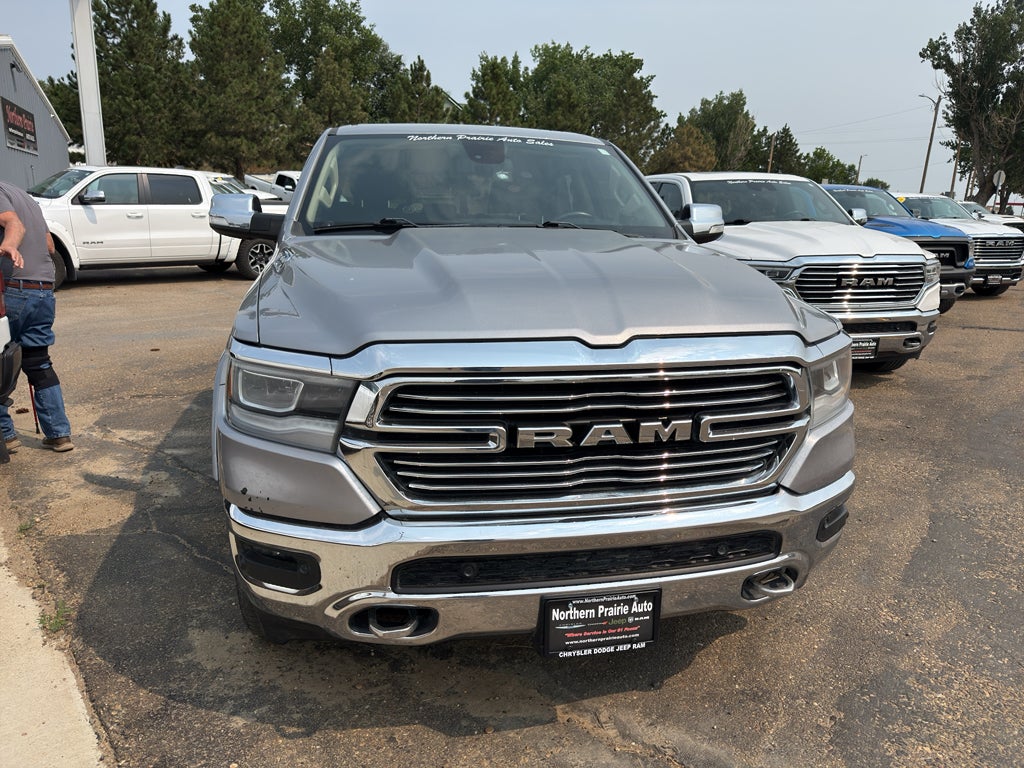 2019 RAM 1500 Laramie Crew Cab 4x4 6'4' Box