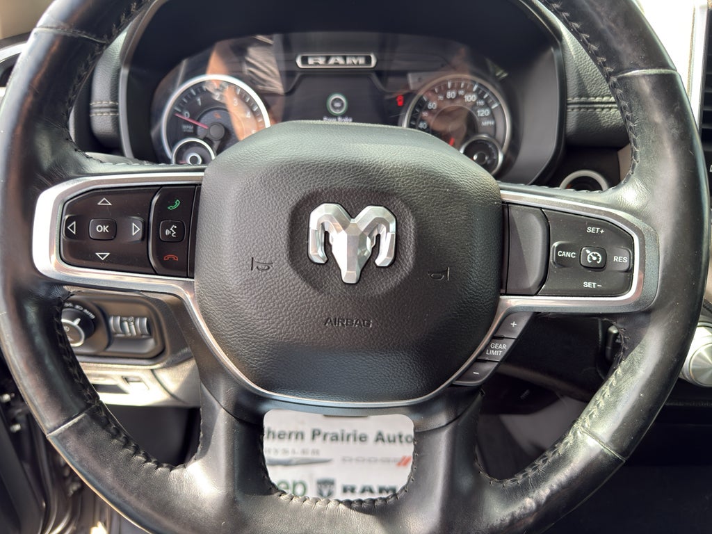 2019 RAM 1500 Laramie Crew Cab 4x4 6'4' Box