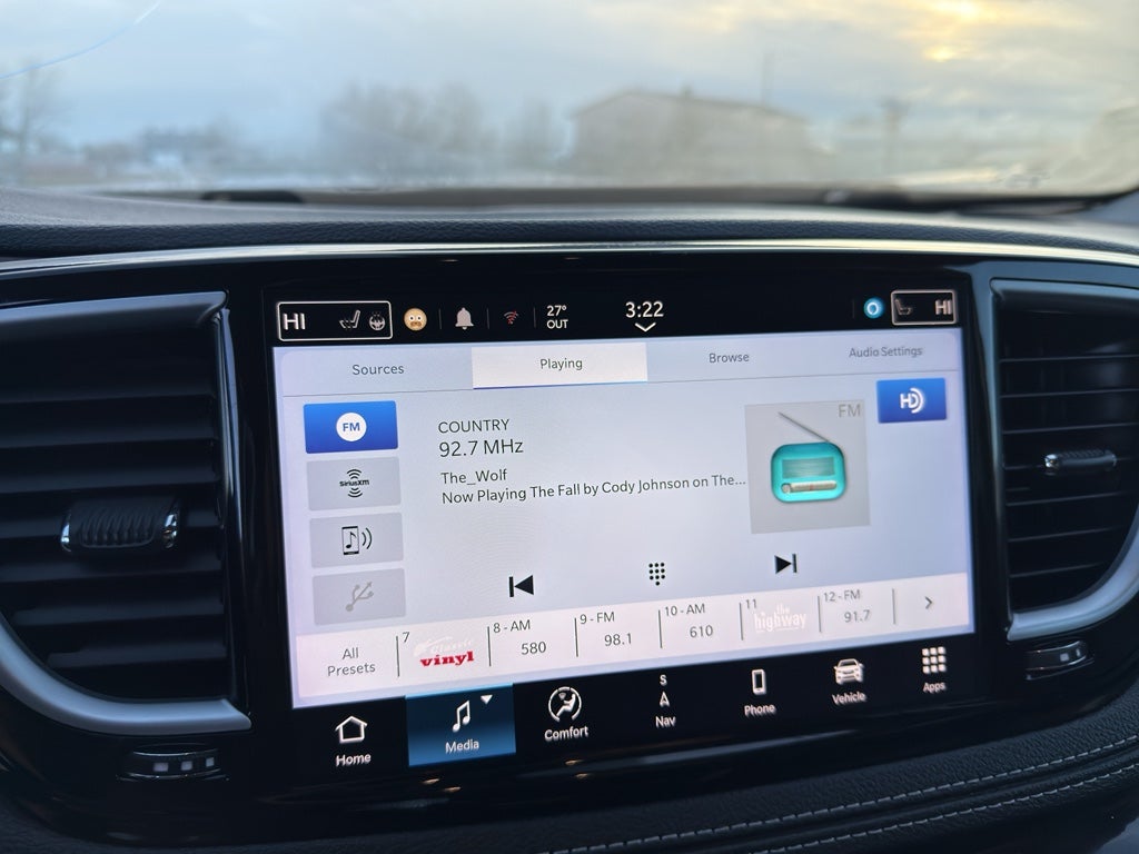 2023 Chrysler Pacifica Limited AWD