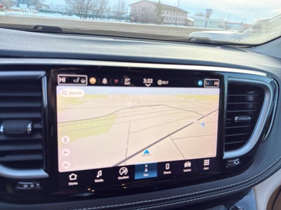 2023 Chrysler Pacifica Limited AWD