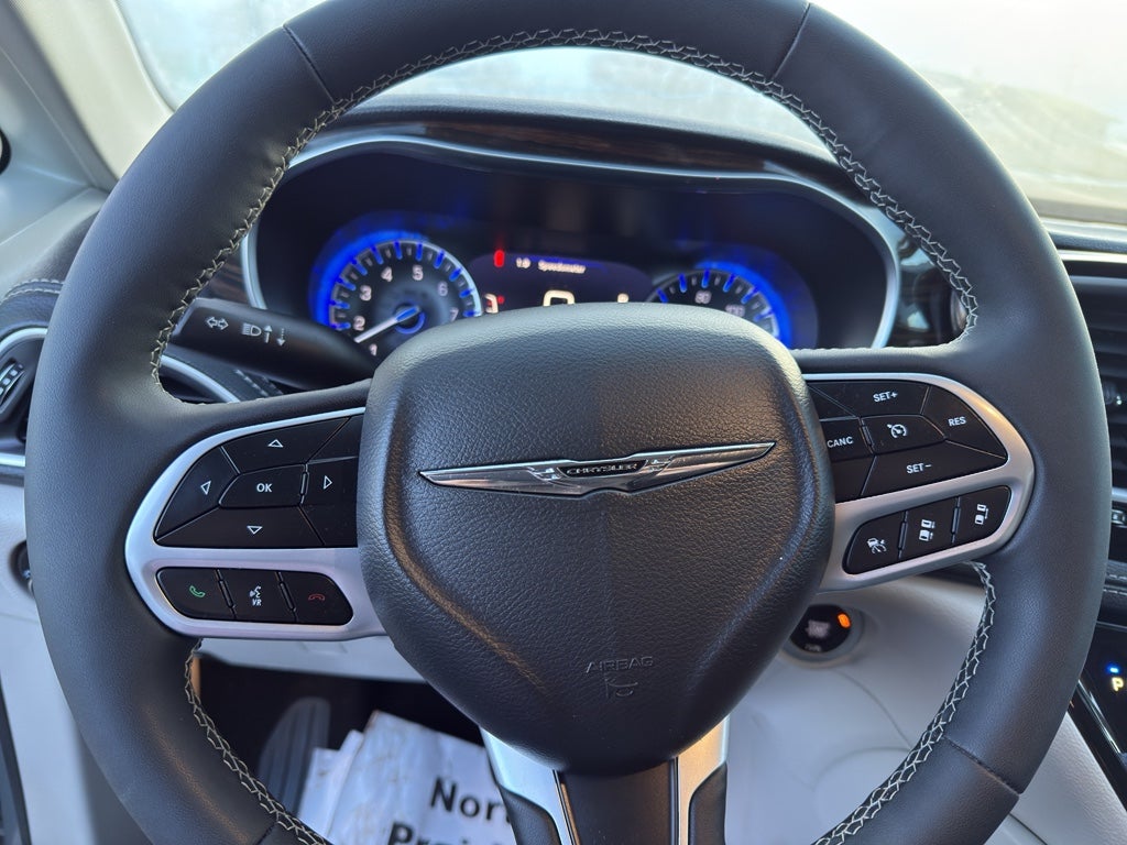 2023 Chrysler Pacifica Limited AWD