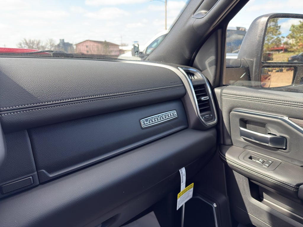 2026 RAM Ram 2500 RAM 2500 LARAMIE CREW CAB 4X4 8' BOX