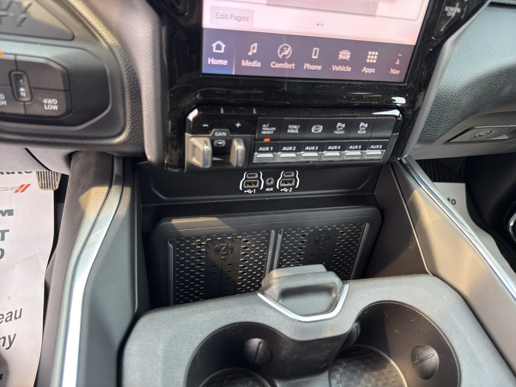 2026 RAM Ram 3500 RAM 3500 LARAMIE CREW CAB 4X4 8' BOX