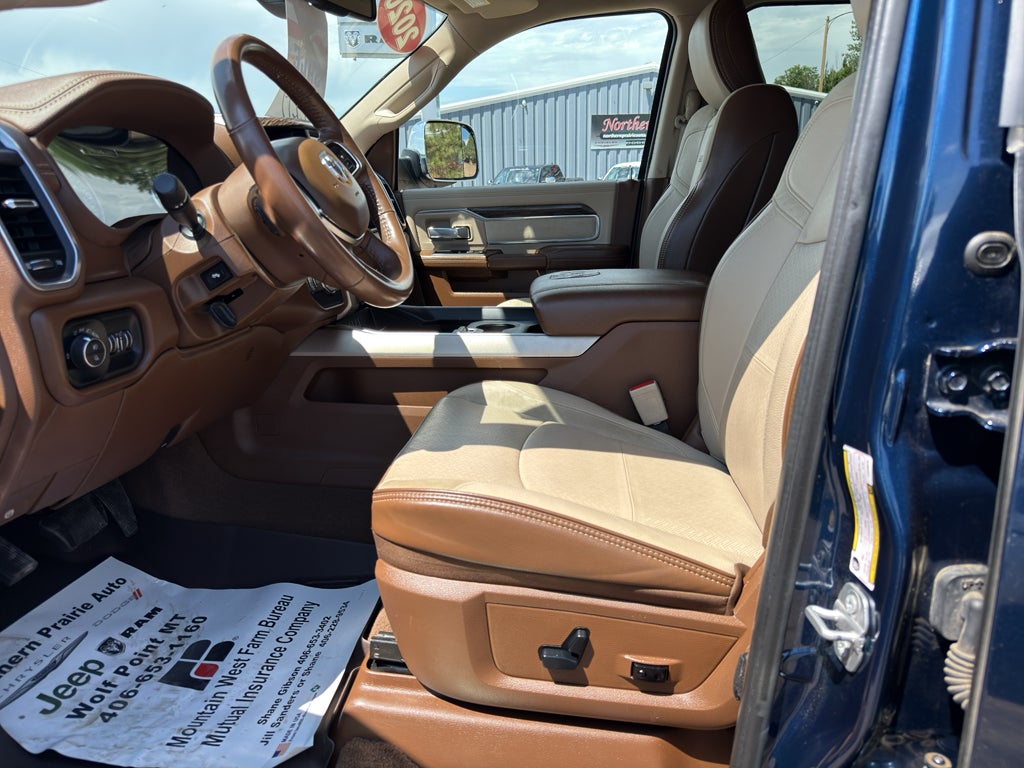 2020 RAM 2500 Laramie Crew Cab 4x4 8' Box